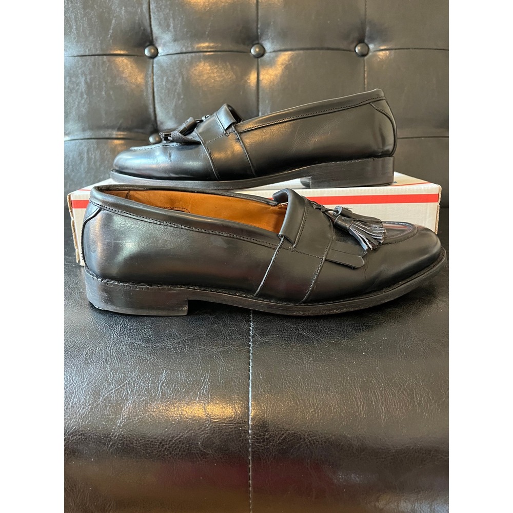 Allen Edmonds Newport Black Leather Kiltie Tassel Loafers